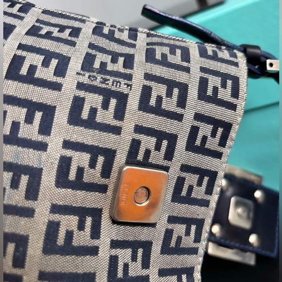 Fendi mini bag - Picture 2 of 12